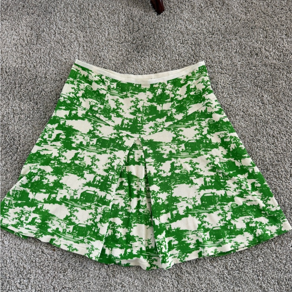Diane Von Furstenberg Green and White Toile Patterned Silk Blend Skirt